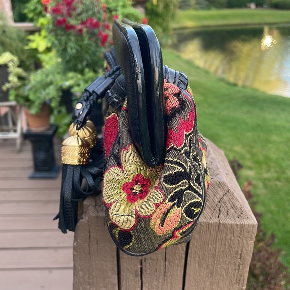 Isabella Fiore Tapestry and Leather Clutch Purse - Picture 5 of 14